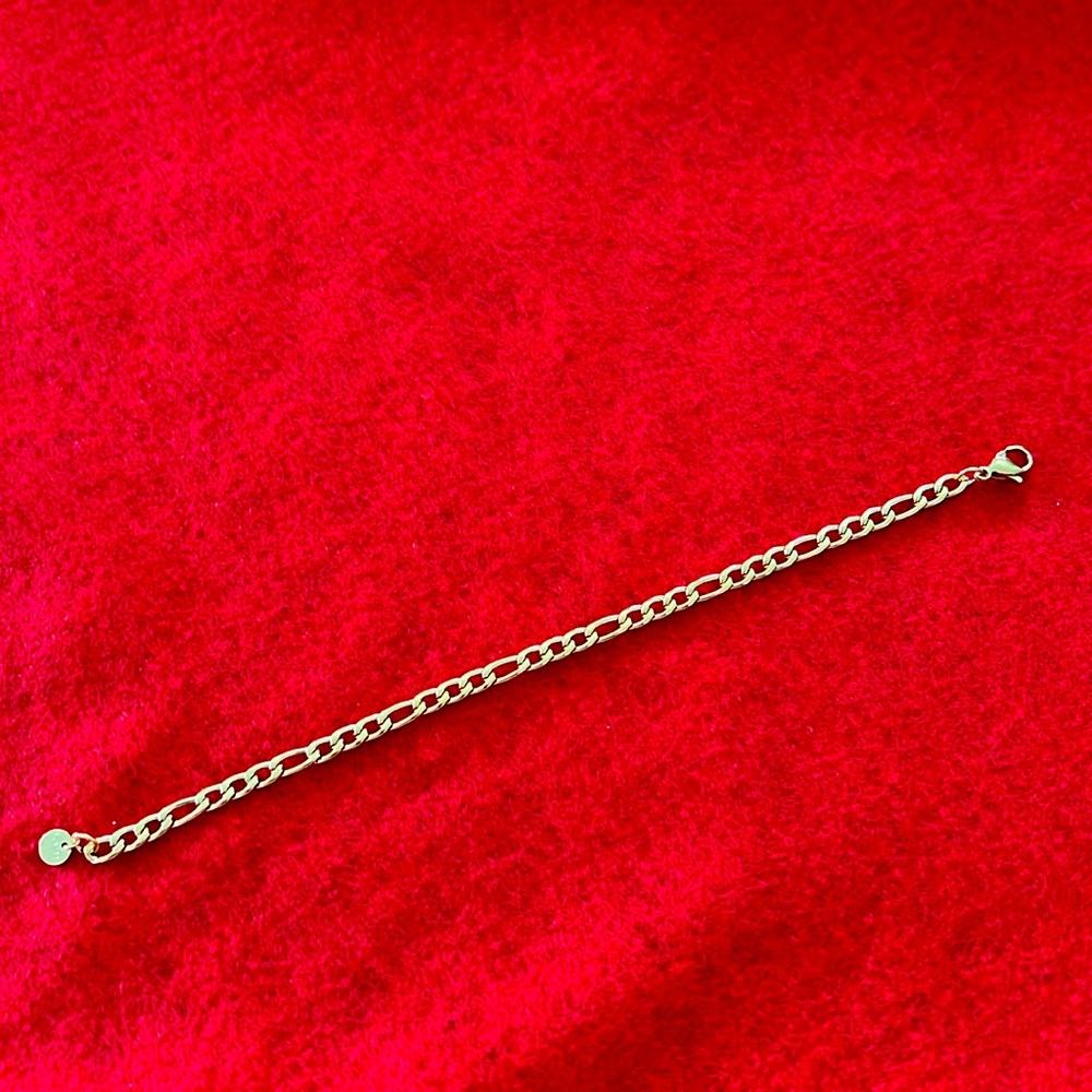 OFFER!!!! Figaro-chain bracelet